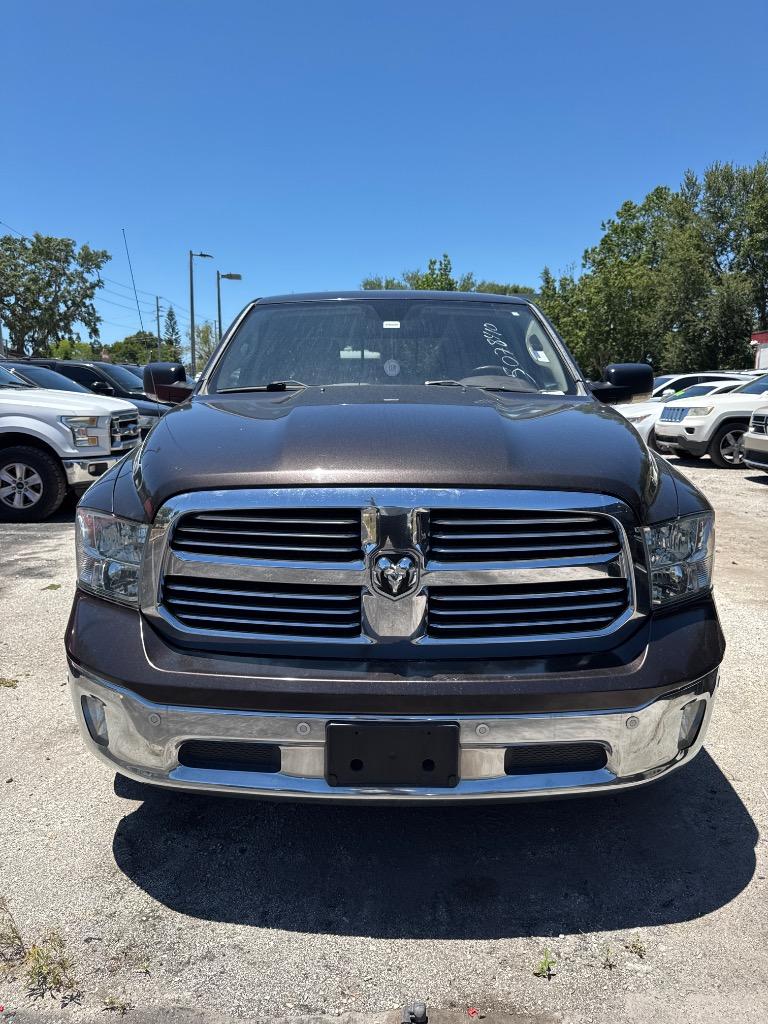 2016 RAM 1500 SLT Crew Cab 5'7's photo